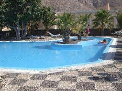 San Efrem Aparthotel Perissa  Ngoại thất bức ảnh